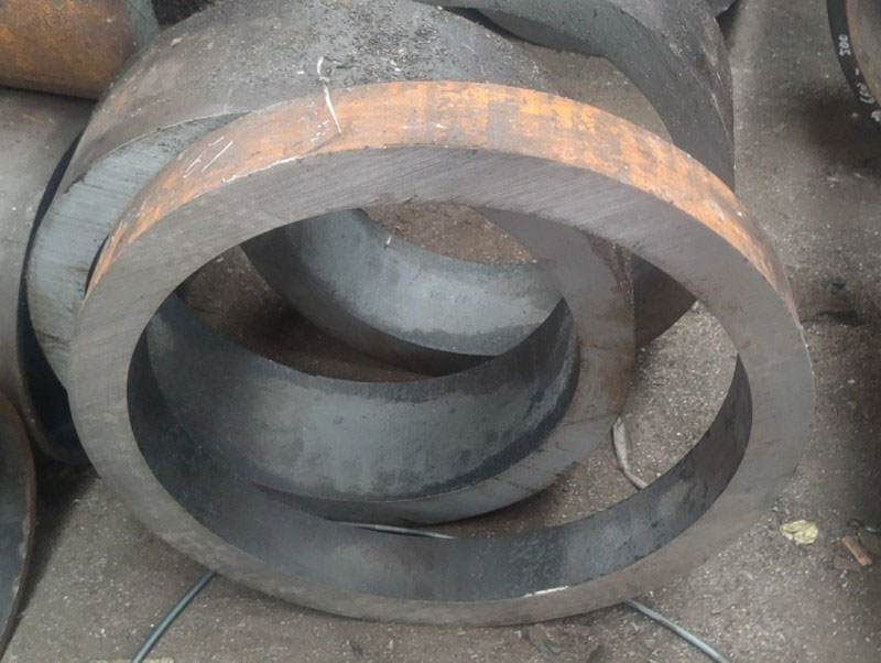 新乡35CrMo无缝钢管切割加工