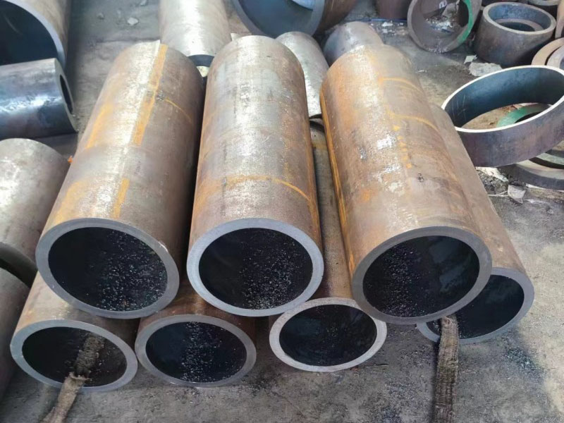 新乡12Cr1MovG无缝钢管切割